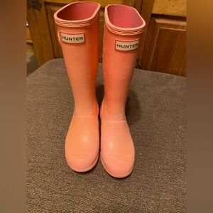 Pink Hunter boots girls size 3 GUC